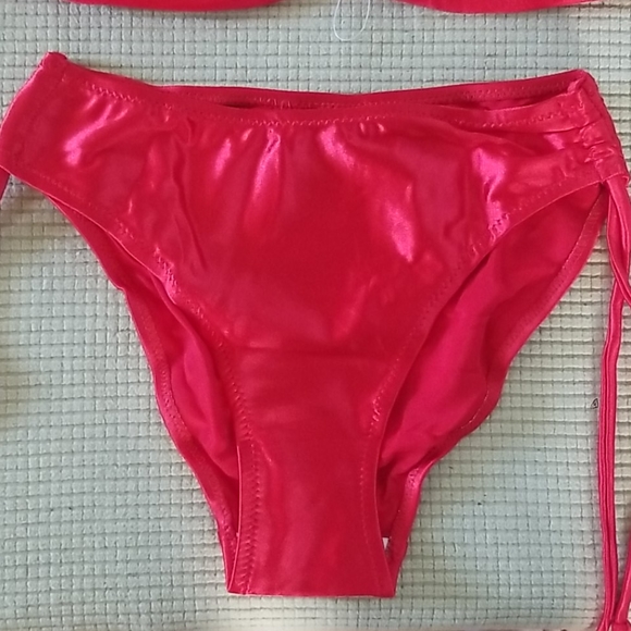 Red Satin like Triangle top bikini  Medium 2 piece - Picture 3 of 4